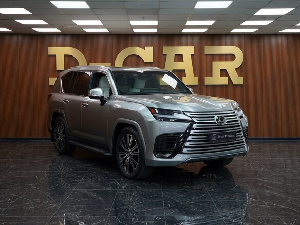 2025 Lexus LX 700h IV, серый - вид 2