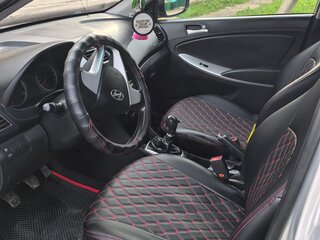 2012 Hyundai Solaris I, серебристый, 575000 рублей, вид 4
