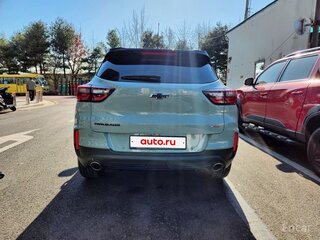 2023 Chevrolet TrailBlazer III Рестайлинг, зелёный, 1800123 рублей, вид 4