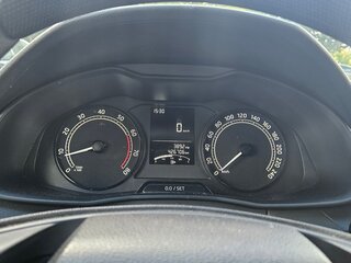 2020 Skoda Rapid II, жёлтый, 699000 рублей, вид 5