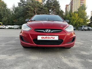 2012 Hyundai Solaris I, красный, 600000 рублей, вид 2