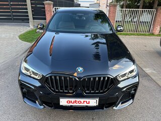 2022 BMW X6 40d III (G06), чёрный, 6550000 рублей, вид 3