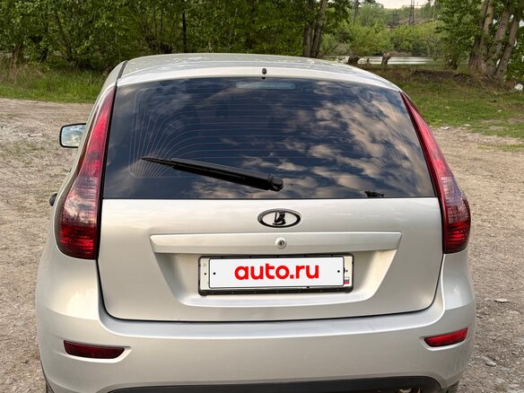 2014 Lada (ВАЗ) Kalina II, серебристый, 370000 рублей - вид 1