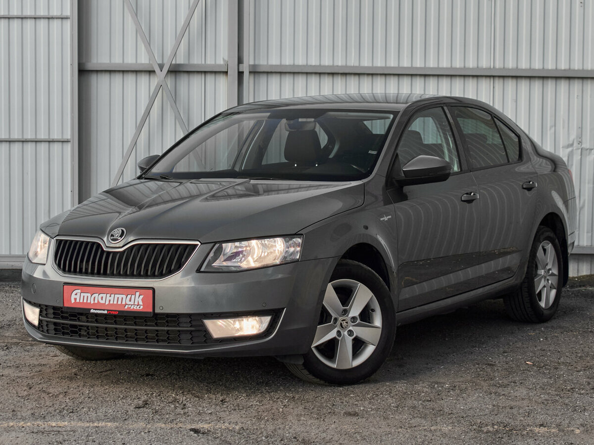 Открыть фотографии: Skoda Octavia III (A7)