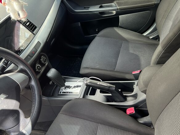 2011 Mitsubishi Lancer X Рестайлинг, белый, 800000 рублей - вид 4