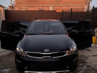 2019 Kia Rio X-Line IV, чёрный, 1850000 рублей, вид 4