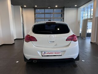 2010 Opel Astra J, белый, 395000 рублей, вид 4