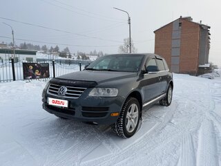 2005 Volkswagen Touareg I, серый, 950000 рублей, вид 1