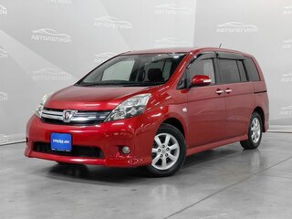 Toyota ISis I Рестайлинг