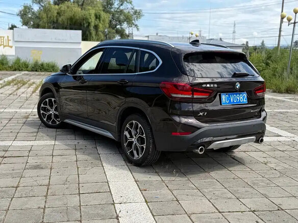 2022 BMW X1 Long 20Li sDrive II (F48) Рестайлинг, коричневый, 2159000 рублей - вид 5