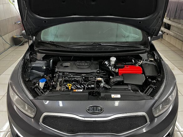 2016 Kia Ceed II Рестайлинг, серый, 1150000 рублей - вид 4