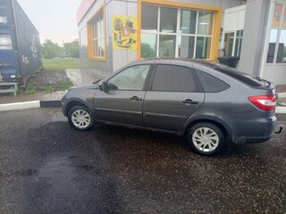 2015 Lada (ВАЗ) Granta I, серебристый, 460000 рублей, вид 5
