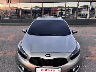 2013 Kia Ceed II, бежевый, 1250000 рублей, вид 2