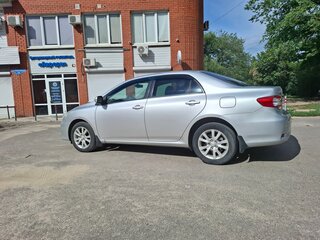2010 Toyota Corolla X (E140, E150) Рестайлинг, серебристый, 980000 рублей, вид 5