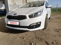 2017 Kia Ceed II Рестайлинг, белый, 1600000 рублей - вид 1