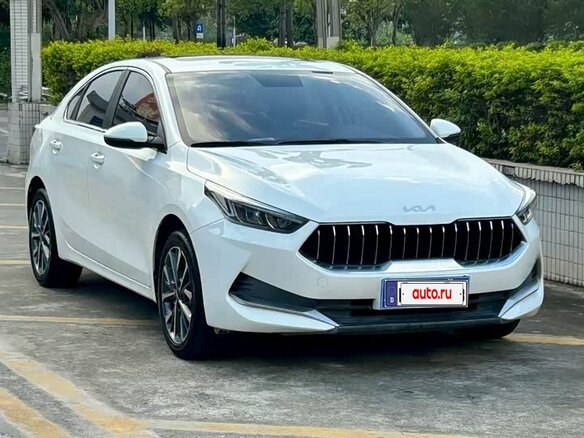 2021 Kia K3 II (China Market), белый - вид 2