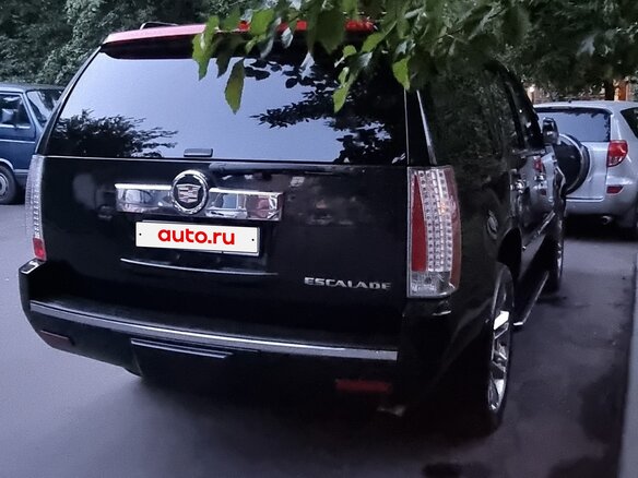 2011 Cadillac Escalade III, чёрный, 2400000 рублей - вид 9