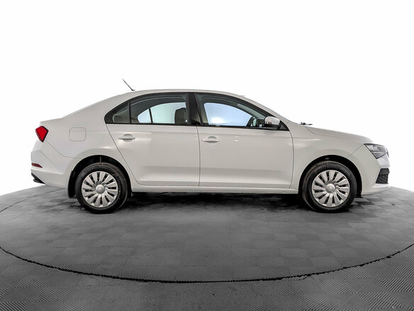 2021 Skoda Rapid II, белый - вид 3