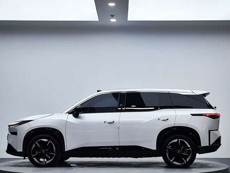 2026 Toyota bZ3X 58.3 kWh, белый, 2870000 рублей, вид 2