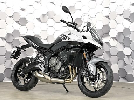 2025 Triumph Tiger Sport 660, белый, 999000 рублей, вид 1