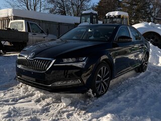 2025 Skoda Superb III Рестайлинг, чёрный, 3380000 рублей, вид 1
