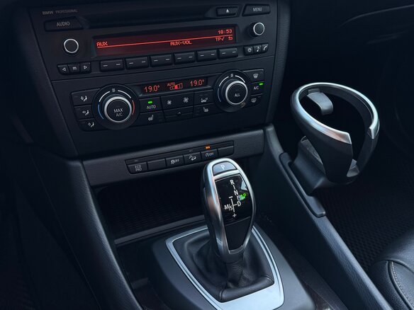 2013 BMW X1 18d I (E84) Рестайлинг, белый, 1650000 рублей - вид 17