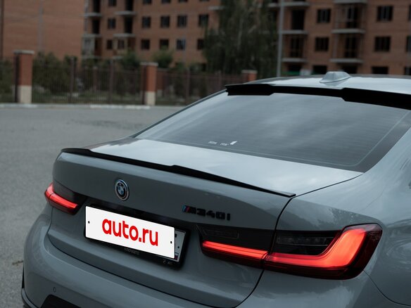 2023 BMW 3 серии 320i VII (G2x) Рестайлинг, серый, 5300000 рублей - вид 3