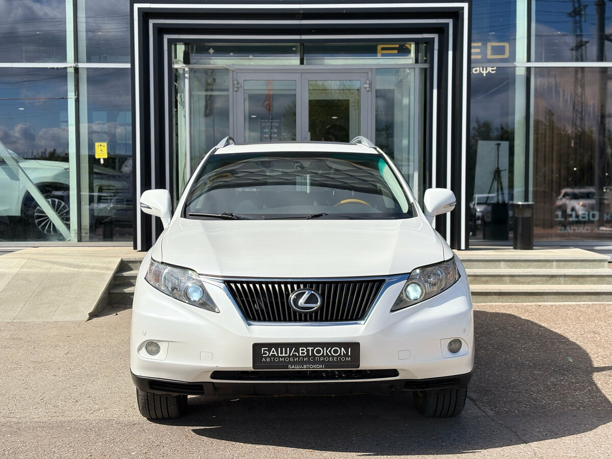 Открыть фотографии: Lexus RX III