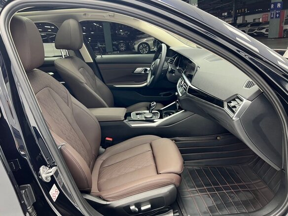 2022 BMW 3 серии Long 320Li VII (G2x), чёрный, 3080000 рублей - вид 15