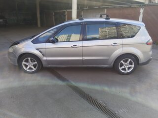 2006 Ford S-MAX I, серый, 610000 рублей, вид 2