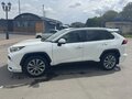2020 Toyota RAV4 V (XA50), белый, 3400000 рублей - вид 3