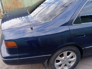 1997 Toyota Camry IV (XV20), синий, 528000 рублей, вид 3