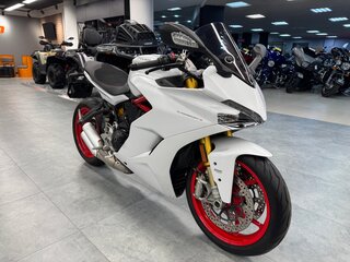 2018 Ducati Supersport, белый, 890000 рублей, вид 5