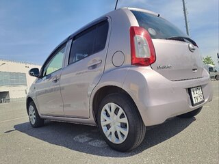2015 Toyota Passo II (C30), красный, 795000 рублей, вид 5