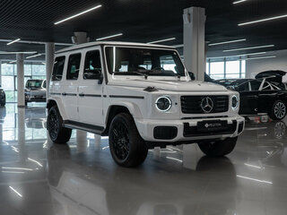 2025 Mercedes-Benz G-Класс 450 d III (W465) Рестайлинг, белый, 22300000 рублей, вид 2