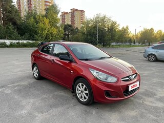 2012 Hyundai Solaris I, красный, 600000 рублей, вид 3
