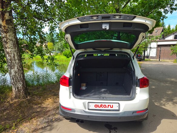 2013 Volkswagen Tiguan I Рестайлинг, белый, 1520000 рублей - вид 5