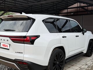 2022 Lexus LX 600 IV, белый, 12600000 рублей, вид 3