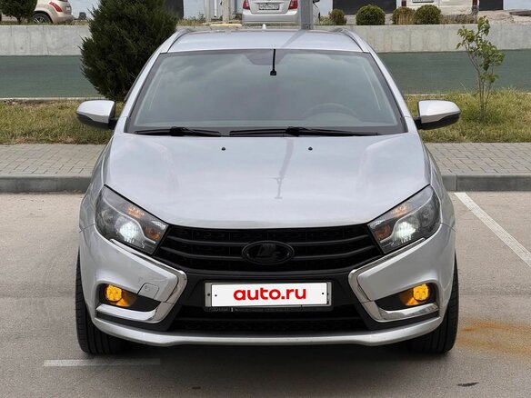 2018 Lada (ВАЗ) Vesta SW I, серебристый, 930000 рублей - вид 2