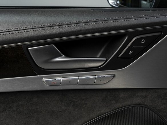 2013 Audi A8 Long III (D4), серый, 2499000 рублей - вид 13