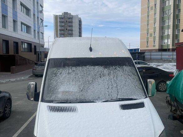 2013 Mercedes-Benz Sprinter, белый, 1500000 рублей - вид 1
