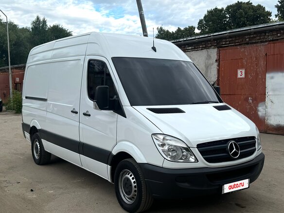 2011 Mercedes-Benz Sprinter, белый, 1800000 рублей
