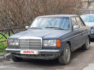 1981 Mercedes-Benz W123 200 4-speed, синий, 320000 рублей, вид 1