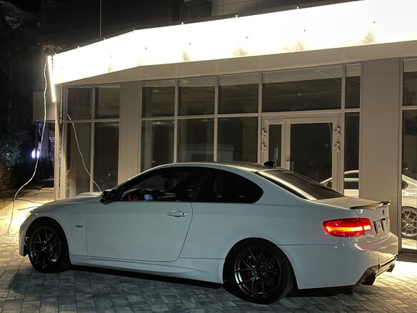 2008 BMW 3 серии 325i V (E90/E91/E92/E93), белый - вид 11