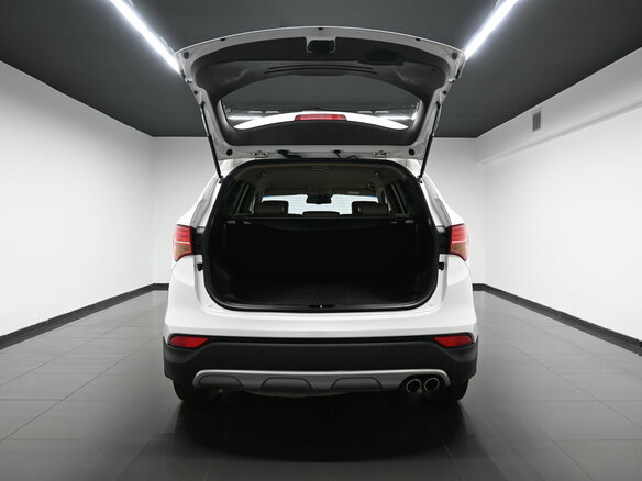 2013 Hyundai Santa Fe III, белый, 1650000 рублей - вид 6