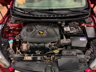 2012 Hyundai Elantra V (MD), красный, 950000 рублей, вид 5