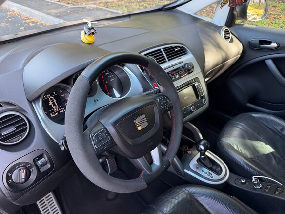 2011 SEAT Altea Freetrack I Рестайлинг, белый - вид 15