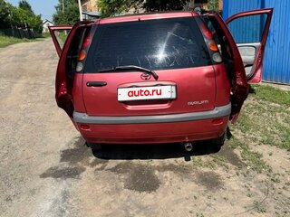1998 Toyota Raum I, красный, 290000 рублей, вид 3