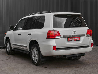 2012 Toyota Land Cruiser 200 Series Рестайлинг 1, белый, 3680000 рублей, вид 4