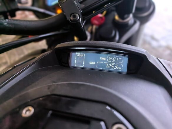2021 Bajaj Dominar 400, чёрный, 360000 рублей - вид 3